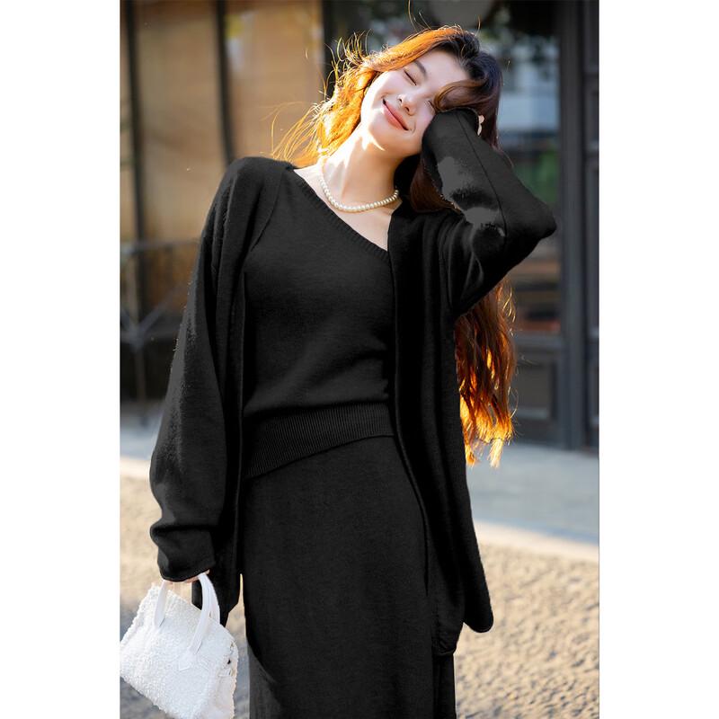 Mokana Women's Knitted Top & Mid-Length Skirt Set