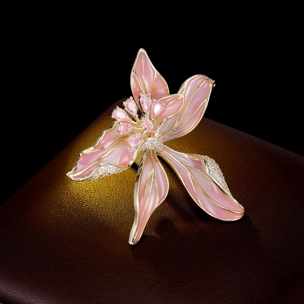 

Элегантная женская брошь-корсаж «Ирис» - Нишевый дизайн для пиджаков розовый