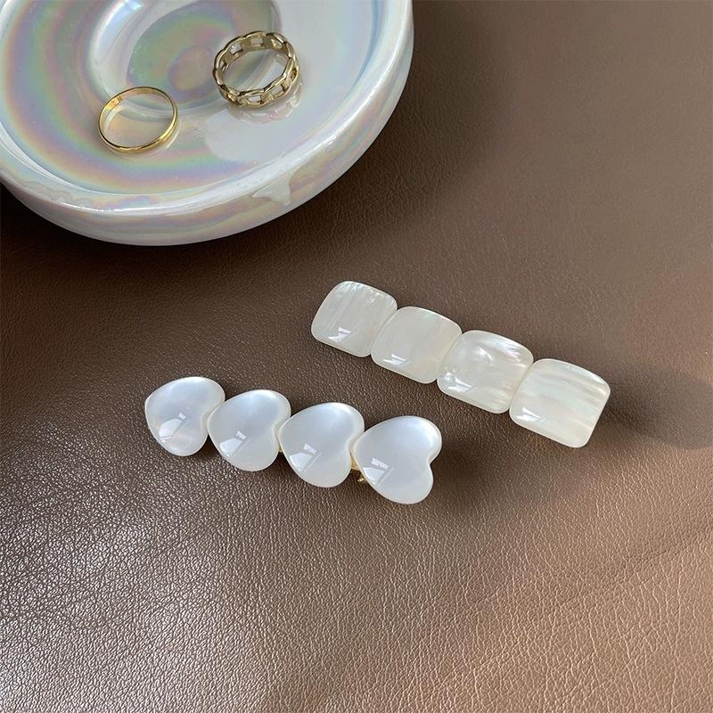 2pcs Summer fresh cat eye stone hairpin, heart-shaped shell, side clip, bangs clip, exquisite duckbill clip, hair clip