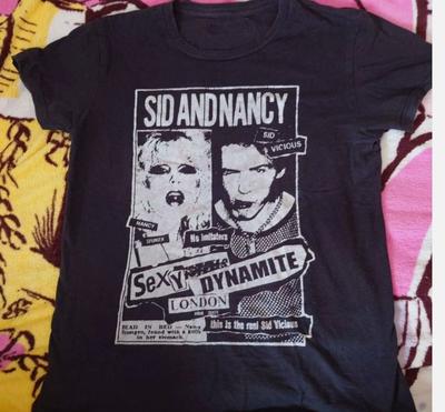 Sid And Nancy 90s Sex Pistols Band Basic Black Graphic T Shirt Vtg Unisex T-Shirt