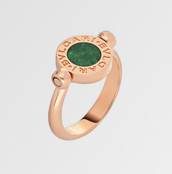 Baojia High-End 925 Silver Coin Mother-of-Pearl Agate Reversible Chalcedony Ring with Full Diamond Round Cake Design.