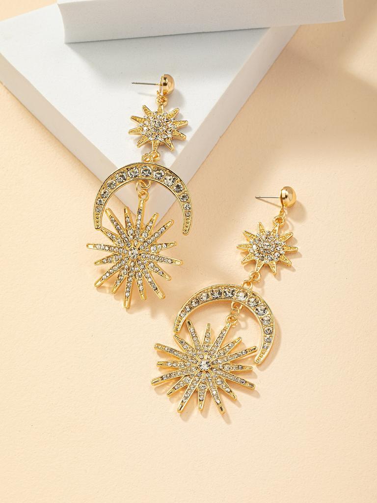 A pair of rhinestone sun and moon pendant earrings, suitable for daily wear and holiday gifts