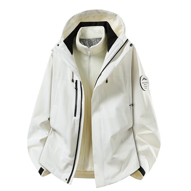 Camel Unisex 3-in-1 Mountaineering Jacket: Graphene-Lined, Windproof, Waterproof, and Warm, New Style, Two-Piece Set.