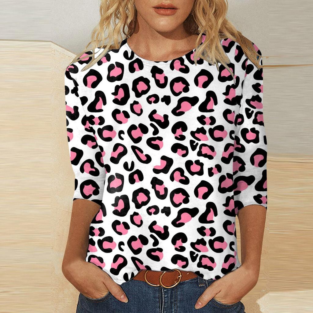 Women's Fashion Casual Three Quarter Sleeve Valentine's Day Printed Round Neck Pullover Top Blouse