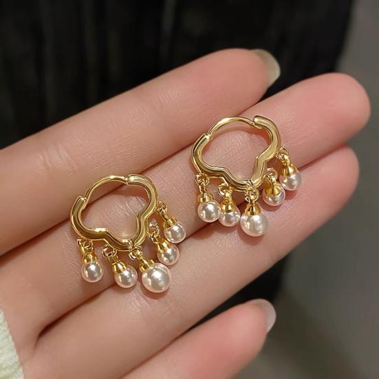 1 Pair Women Huggie Earrings Faux Pearl Tassel Decor Cloud Shape Polished Metal Prom Party Short Earrings Lady Birthday Gift Ear Jewelry