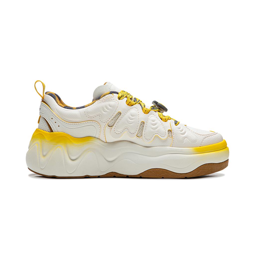 Li Ning Cheese 3.0 Abrasion Resistant, Slip Resistant, Cushioned, Lightweight Low top Skateboard Shoes Women's AGCW072-5