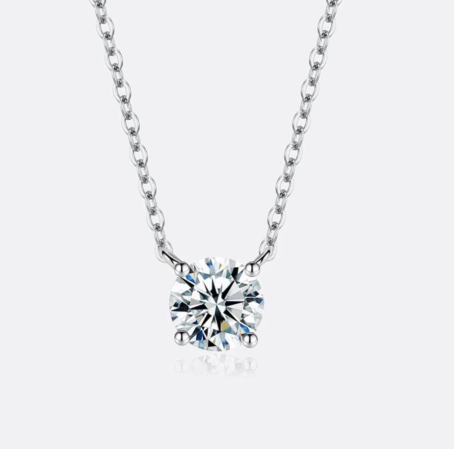 PERFANY 1-5 Carat Moissanite Necklace for Women S925 Pure Silver Diamond Classic Four Claw Pendant Wedding Jewelry 1CT-6.5mm