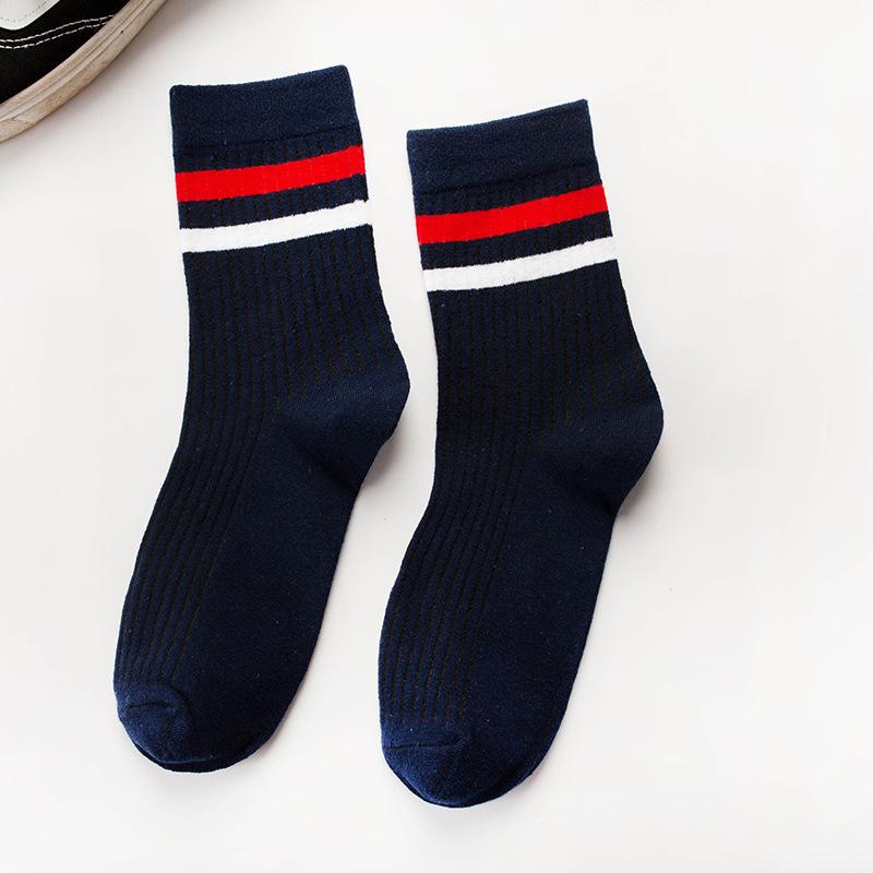 DOIAESKV Bomull Herrstrumpor Mode Nya Casual Andningsbara Aktiva Strumpor Hög Kvalitet Herr Enfärgade Långa Strumpor EU 39-44