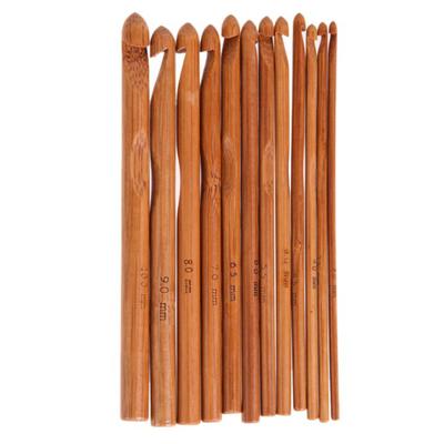 12 Pezzi Uncinetti Bambù Carbonizzato Rotondo Manico Ergonomico Misura Riconoscibile Set Ferri da Maglia