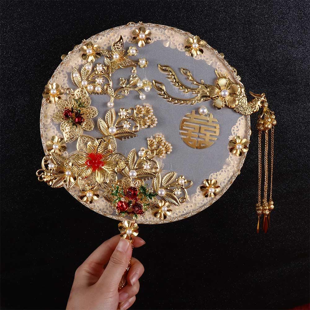 Chinese Wedding Decoration Prop Wedding Decorative For Bride Gold Red Bridesmaid Decor Craft Photography Ornaments Fan Bouquet
