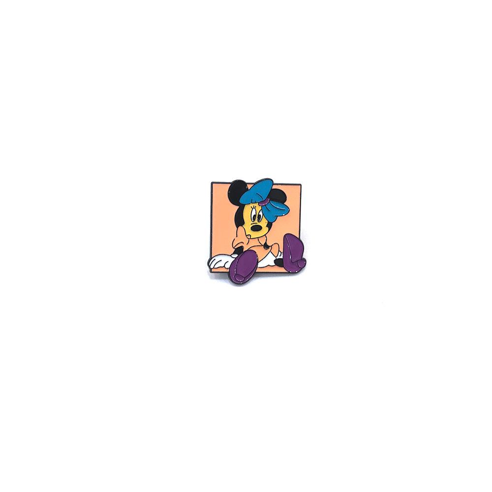 Kawaii Minnie Mouse Cartoon Brooch Cute Anime Character Badge