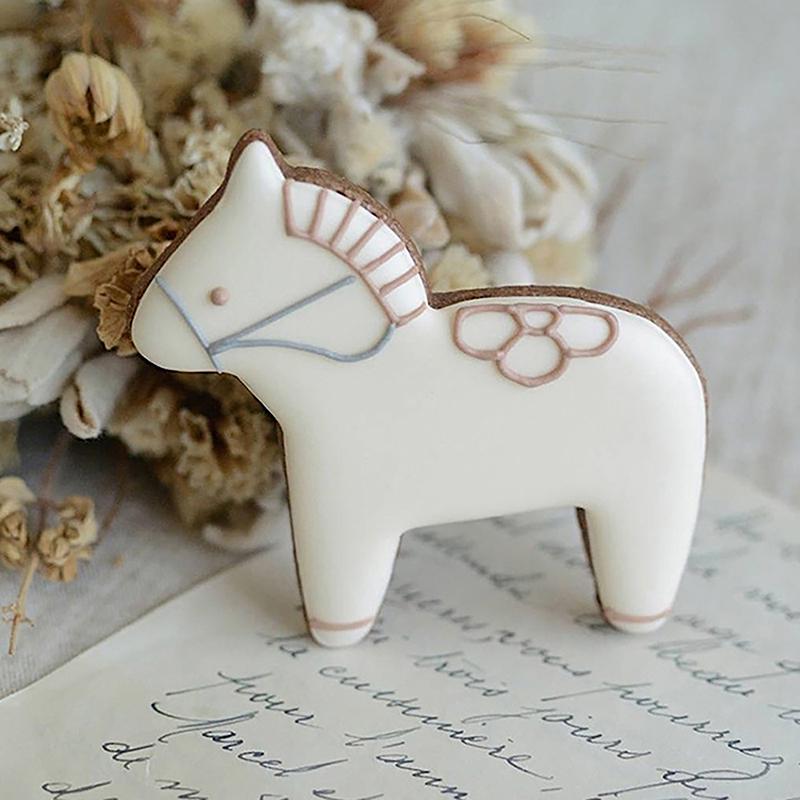 Cartoon Horse Shape Cookie Cutter Diy Biscuits Fondant Embossing Mold 2026 New Year Party Cake Decor Supplies Cookie Baking Tool