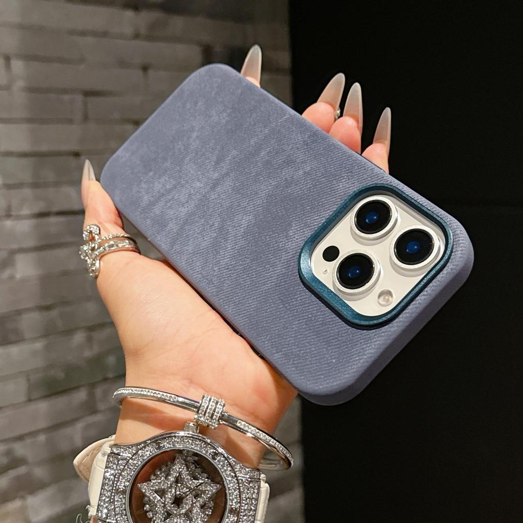 iPhone 16 Pro Max Case: Full Coverage Flannel with Metal Lens & Electric Melt Buttons