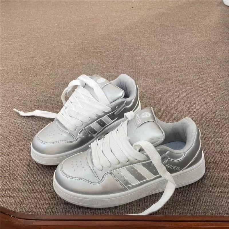 

2024 Женские Модные Лоферы-Кроссовки в Гонконгском Стиле Серебристо-Белого Цвета - Универсальная Осенняя Спортивная Повседневная Обувь для Скейтборда 38 серебряный