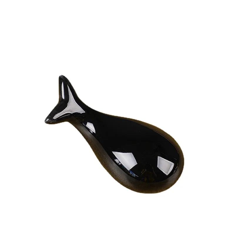 3*3.5*7cm  Cartoon Ceramic Chopsticks Holders Whale Shape Chopsticks Mat Kitchen Art Craft Tableware Chopsticks Stand