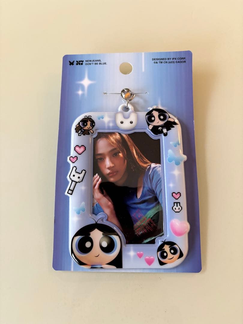 

[Б/У] Рамка для фото Пауэрпафф Гёрлз x NEWJEANS