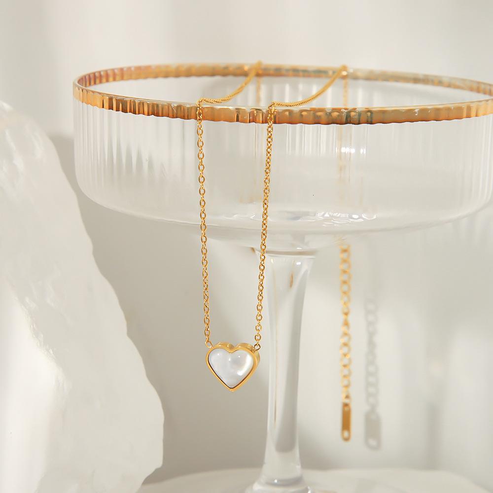 18K Gold Opal Heart Pendant Necklace - Stainless Steel, Light Luxury, Non-Fading, Versatile Women's Jewelry