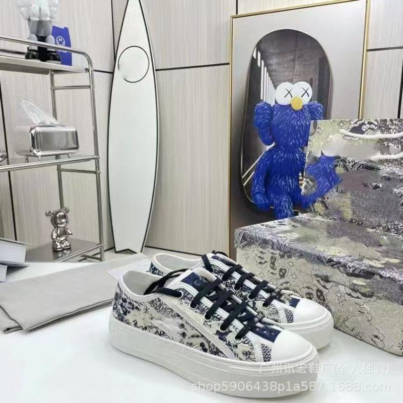 Nové D domovní vyšívané plátěné boty na platformě trendy starý květinový dopis šněrovací univerzální módní sportovní boardové boty dámské