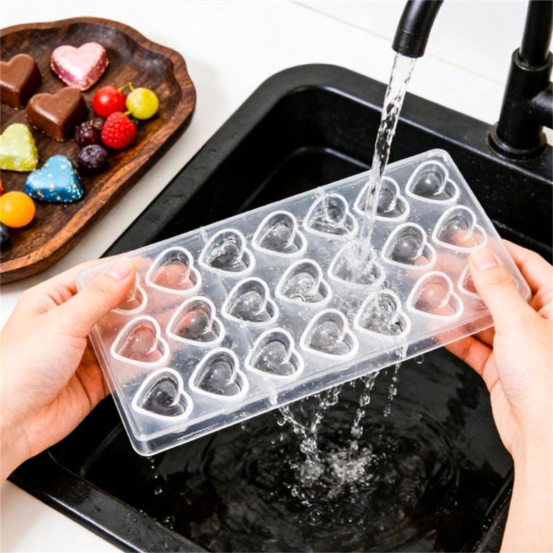 21 Grids Mini Heart Shape DIY Chocolate Molds Plastic Nonstick Candy Making Molds Dessert Baking Pan for Easy Release