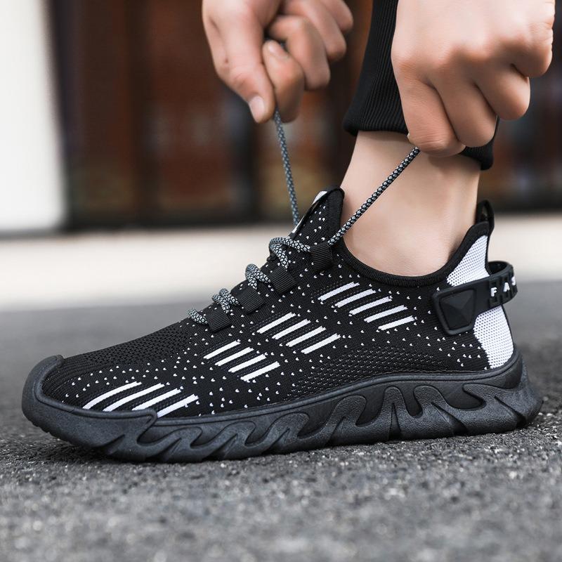 Men's shoes new sports shoes fashion trend breathable fly-woven shoes lightweight versatile casual shoes