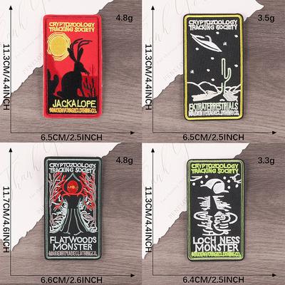 Toppe termoadesive con ricamo di criptozoologia, applicazioni in stoffa con mostri, distintivo di Mothman, emblema di tracciamento degli extraterrestri per giacche da uomo