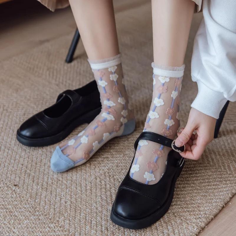 Chaussettes Sexy Coréennes en Dentelle Fleurie en Soie de Verre Marée Nouveauté Harajuku Rétro Chaussettes en Soie Cristal Ultra-fines Transparentes Longues