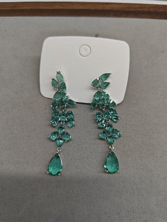 Silver needle zircon leaf water drop fringed earrings summer small fresh and versatile personalized earrings light luxury high-end earrings