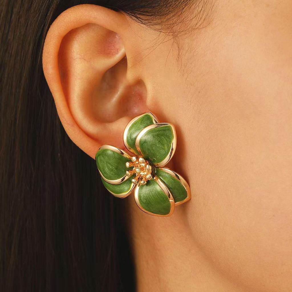 Trendy Multicolor Flower Drop Earrings for Women – Elegant & Slimming European/American Style