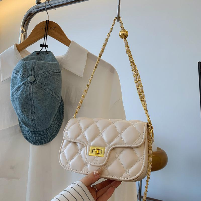 New Niche Design Xiaoxiang Embroidery Thread Chain Small Square Bag Versatile Single Shoulder Crossbody Women's Bag