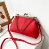 European & American Lychee Pattern Retro Shell Bag: 2026 Versatile Simple Shoulder & Chain Handbag for Women.
