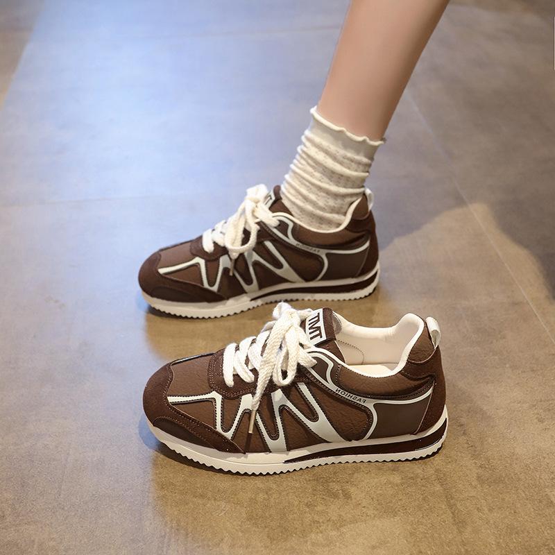 2025 nieuwe leren schoenen met dikke zool, ademende Duitse trainingsschoenen, damesschoenen, veelzijdige casual sportschoenen, lichtgewicht zachte zool Forrest Gump schoenen