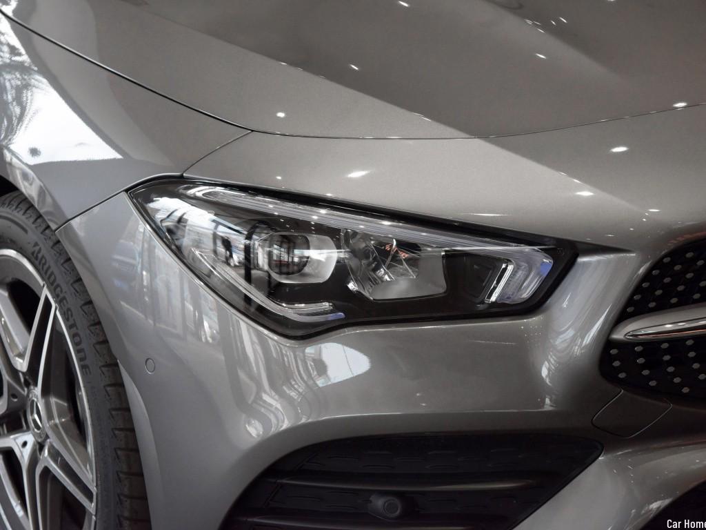 Passend für 2020-2021 Mercedes-Benz CLA/W118 Scheinwerferabdeckung Transparente Linse