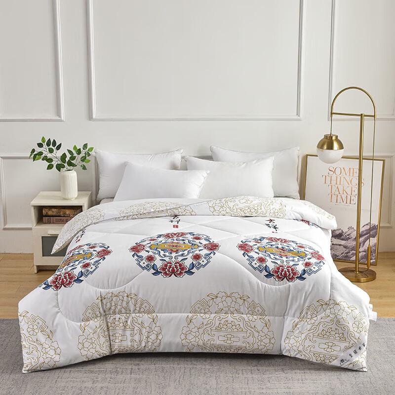 

Auspicious Cloud Soy Fiber Quilt