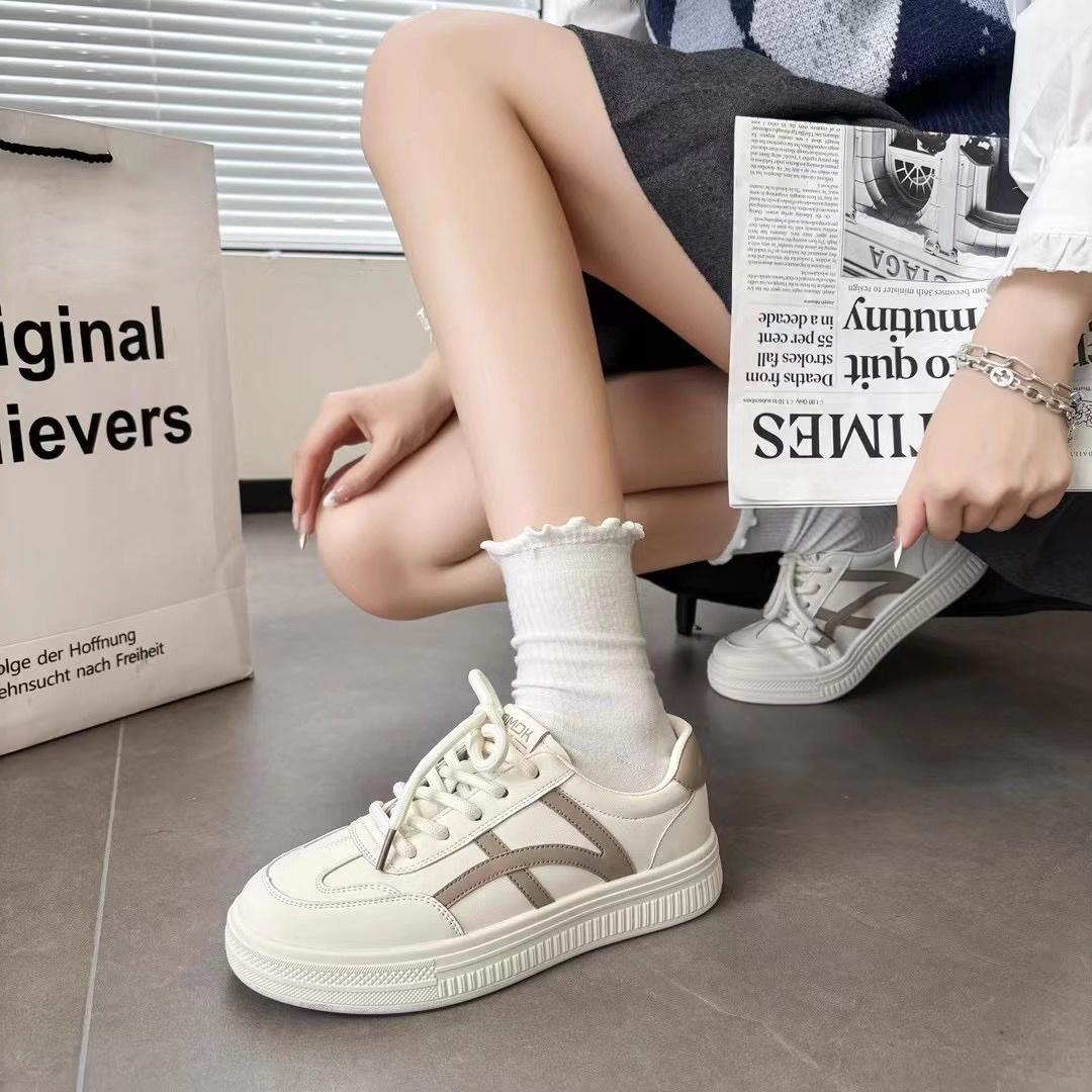 

Little white shoes women s 2025 new fashion sports and leisure lace-up flat-bottomed versatile thick-soled color matching comfortable board shoes 35 хаки