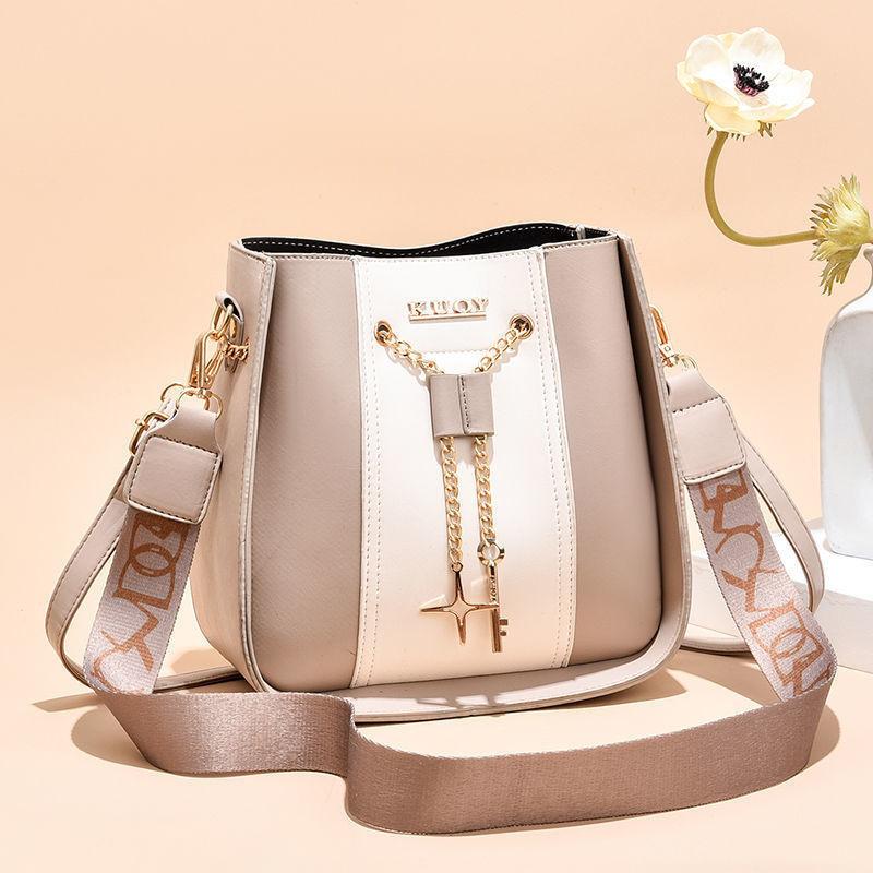 Trendy 2023 New Style Colorful Shoulder Bag For Women With Wide Strap