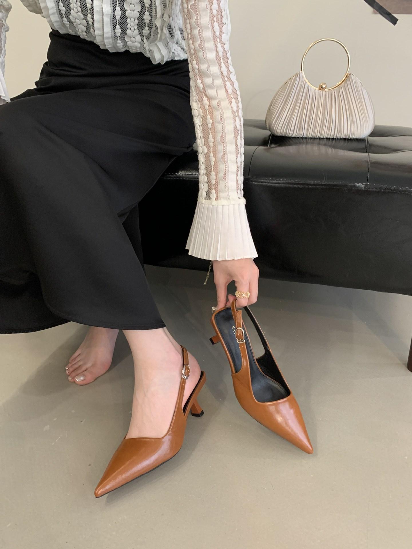 Sandals Simple Fashionone-Buckle Strap Mid Heelshoes Summer Pointed Toe Thin Heel Closed Toe Women S 35 коричневый