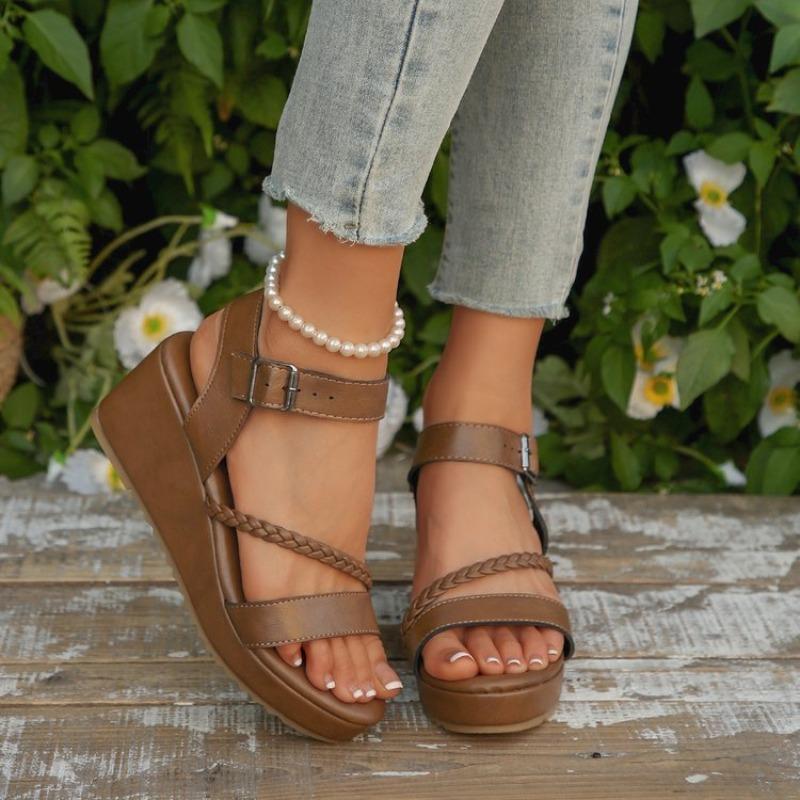 2026 New Summer Woven Design Retro Wedge Heel Sandals for Women Fashion Open Toes Breathable Comfortable Thick Soled Cool Pumps
