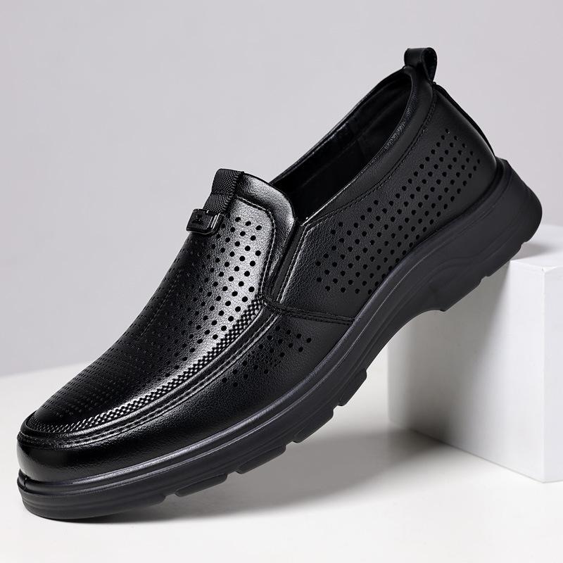 Summer New Men'S Hollow Casual Leather Shoes Breathable And Non-Stinky Foots Men'S Slip-On Soft-Soled Soft-Surface Leather Shoes