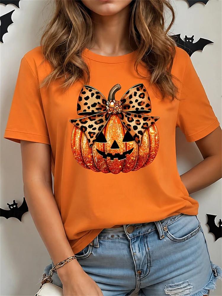 Unisexs Fashionable Casual Shortsleeve Halloween Tshirt With Spooky Skull Print And Round Neckline Perfect For Holiday Parties