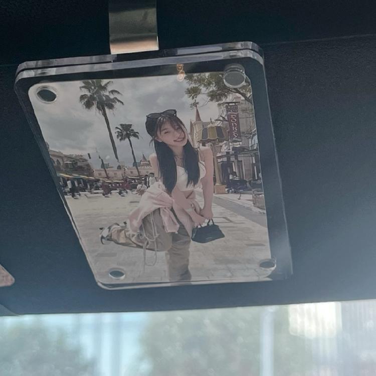 Magnetic Car Sunvisor Photo Holder Acrylic Frame Suitable for Personal Family Holding Photos and Cards Easy Installation