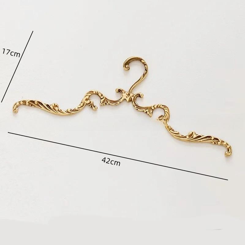 

French Palace Style Clothes Hanger Solid Brass Wardrobe Hangers Strong Clothes Coat Hangers Golden Decoration Metal Rack