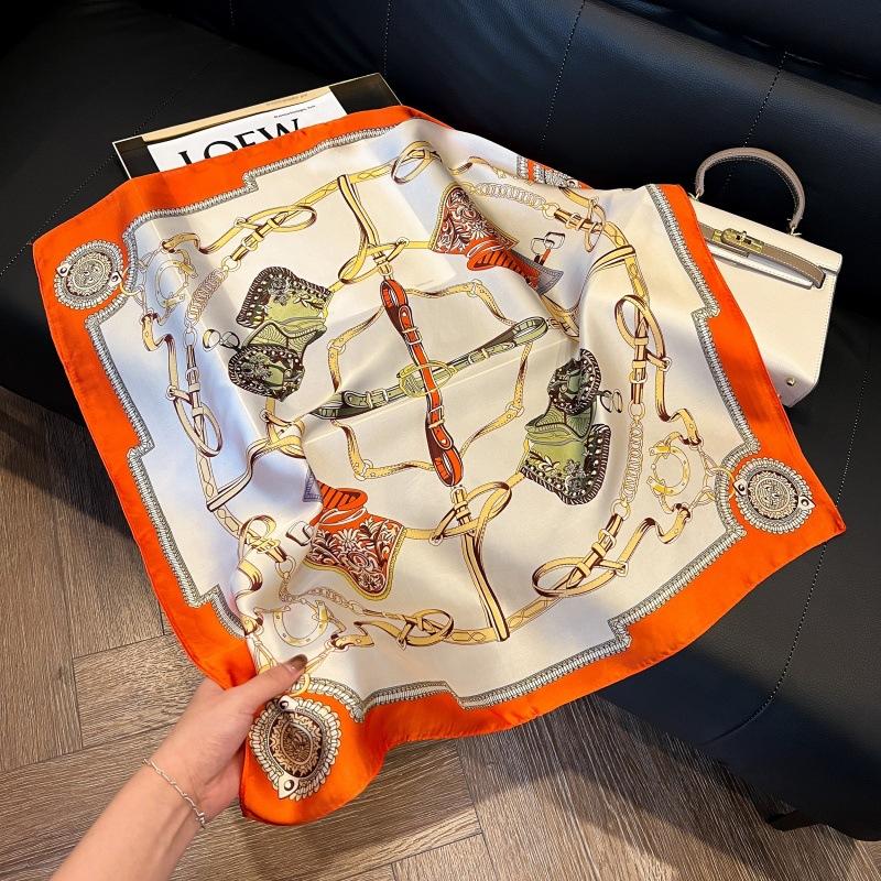 New silk scarf women's fashion versatile high-end small square scarf Korean version neck protection scarf spring and autumn retro scarf binding bag