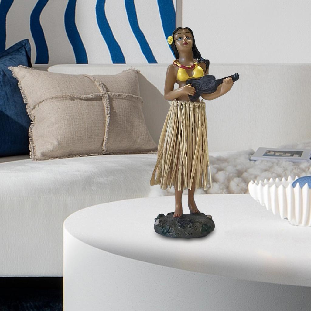 Mini Size Doll Hawaiian Dancer with Guitar 6.29inch Hawaiian Doll Home Decor Dancing Girl Dashboard Doll Dancer Decorations