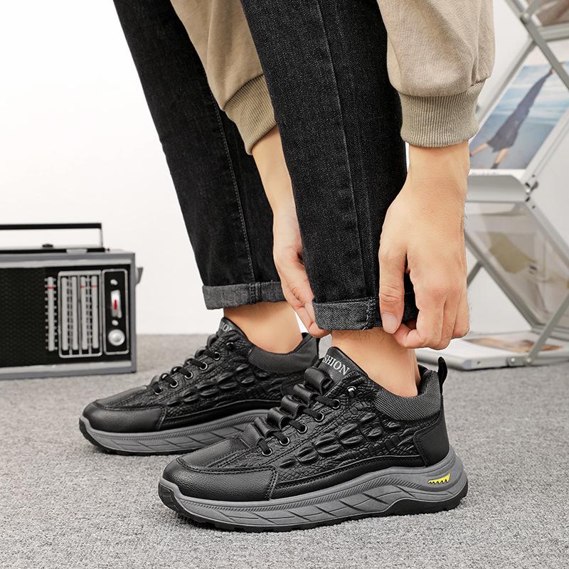 Men's Large Winter Cotton Crocodile Pattern Snow Boots with Velvet Lining