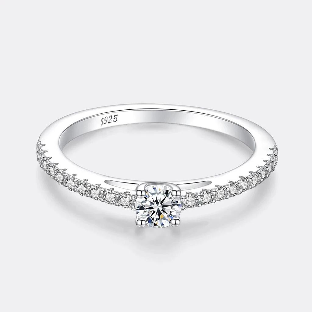 Real   CopperSmall Moissnaite Ring For Women Simple Sparkling Round 0.3CT Certificated Lab Diamond Finger Rings