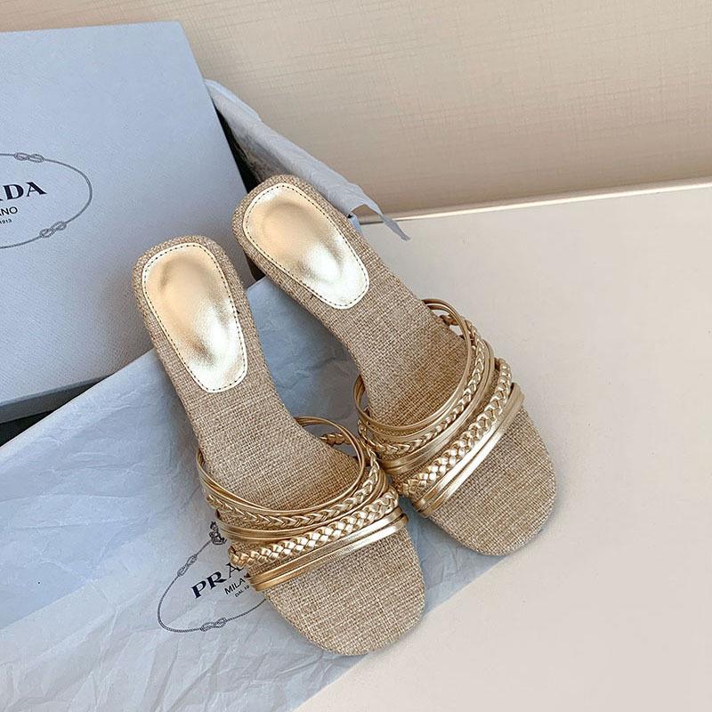 

2025 summer new comfortable woven thick high-heeled women s slippers wear casual lazy word with round head cool slippers 40 золотий