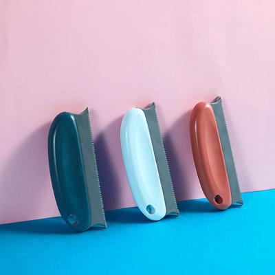 Spazzola a Tre Colori in Morbido Silicone per Rimuovere Peli di Animali Domestici e Polvere