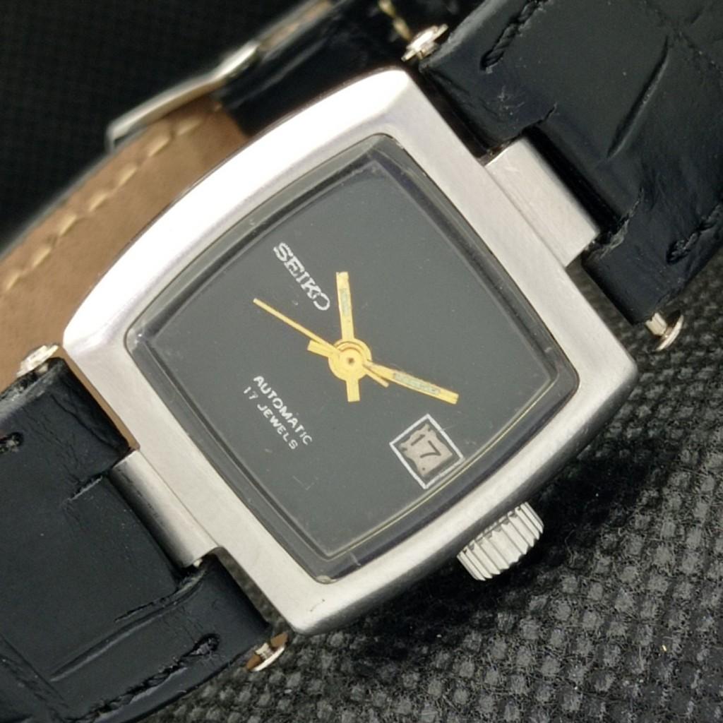 

Б/У винтажные женские часы SEIKO 5 AUTO 2205A из Японии с датой и оригинальным циферблатом a313613-9 SKU602-a313613