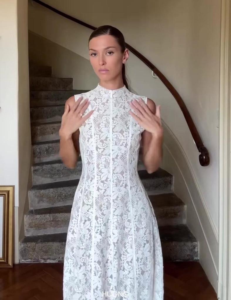 2026 Elegant Women's Sleeveless High Waist Lace Dress