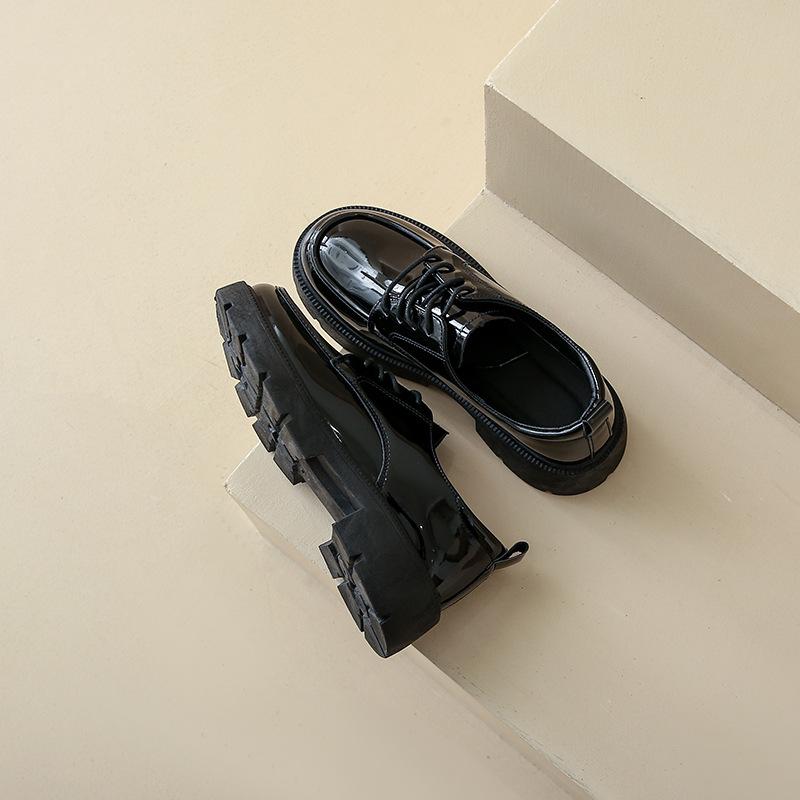 

Autumn new glossy small leather shoes women s tide thick sole heightening lace-up retro college 1 36 чёрный